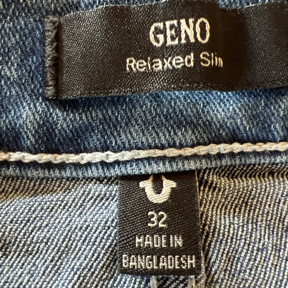 True Religion Jeans Geno Mens 32 Relaxed Slim Flap Pockets